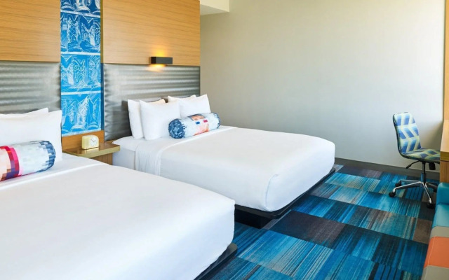 Aloft Dallas Arlington Entertainment District