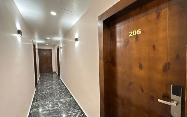 Luxe Haven Residency