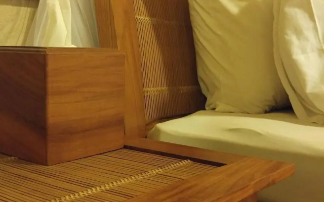Nusa Indah Bungalows Candidasa – Guest Rooms – Candi Dasa