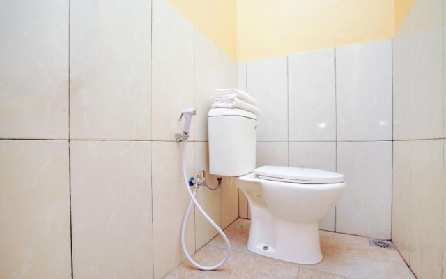 RedDoorz Syariah near Suramadu