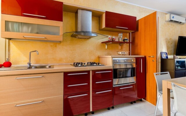 Beautiful Holiday Home in Catania with Barbecue