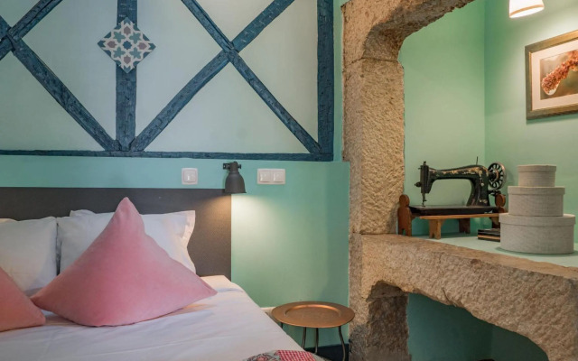 Lisbon Heart Apartments - White Apartment by LovelyStay