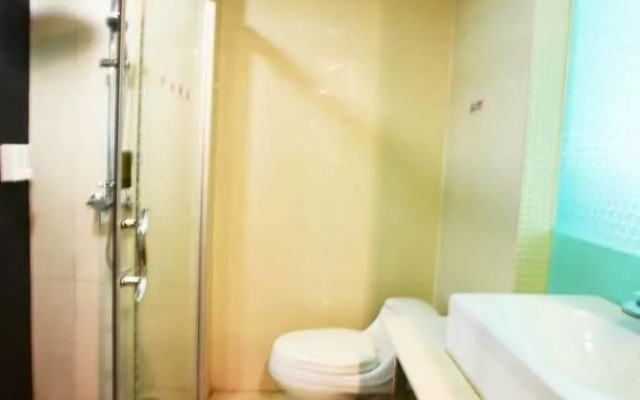 Kaiserdom Hotel Huakai