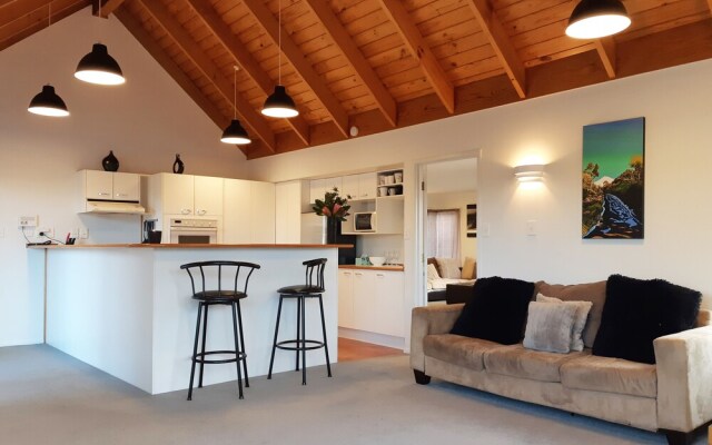 Absolutely Beachy Arden