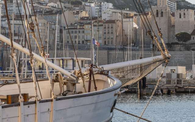 Radisson Blu Hotel, Marseille Vieux Port