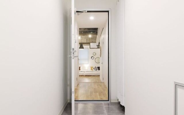 Nikke Building (401, 402)