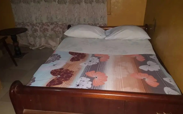 Topway Hotel