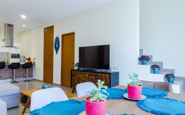 Lunada 408 2 Bedroom Condo by RedAwning