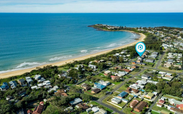 Shores - Pet-Friendly - 1 Min Walk to Beach
