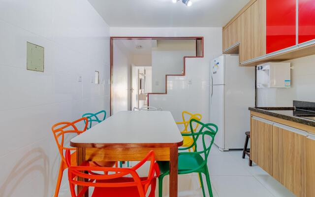 GB81 Apartamento Duplex 2/4 a 50m da Praia - Guarajuba