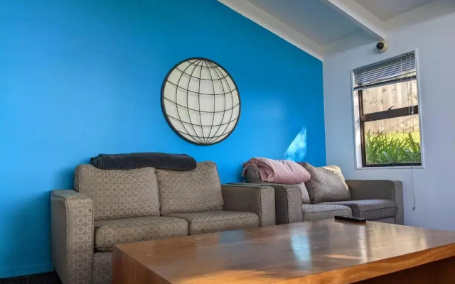 Waiheke Backpackers Hostel