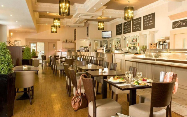 The Abbeyleix Manor Hotel