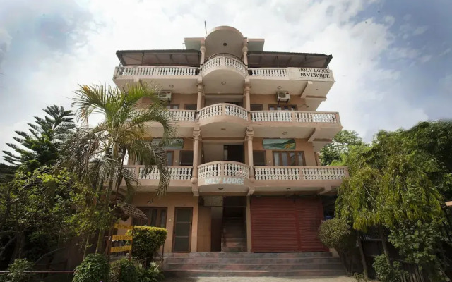 OYO 485 Hotel Holy Lodge Annexe