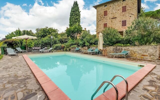 Belvilla by OYO Welcoming Holiday Home With Pool