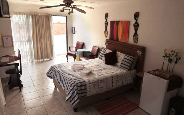 JoThams Guest House