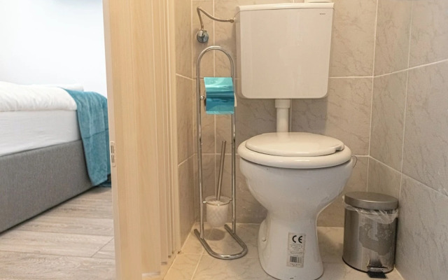 Affordable 3BR Apt near Hauptbahnhof