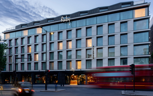 Ruby Zoe Hotel London by IHG