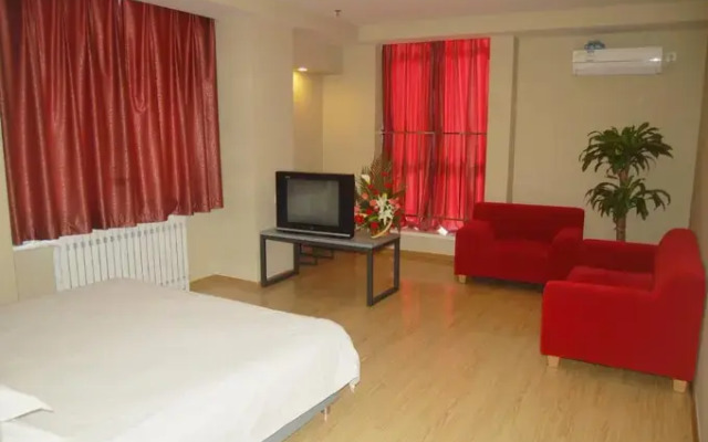 Luoyang Aviation E-Home Inn