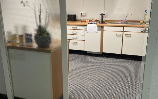 Hostel Hamm by Geronimo