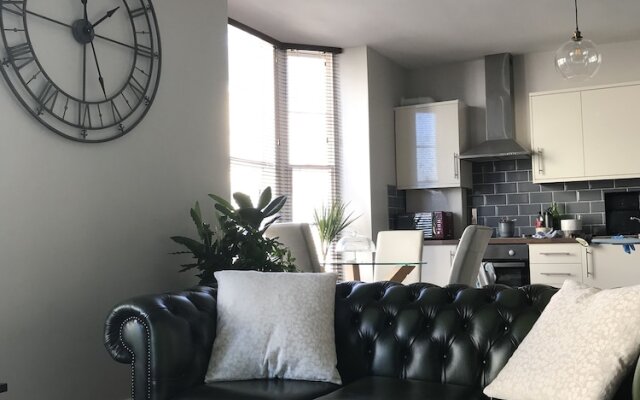 Gorgeous 2bed Apartment in the Heart of Ilfracombe