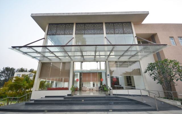 Spree Resort at Century Wintersun