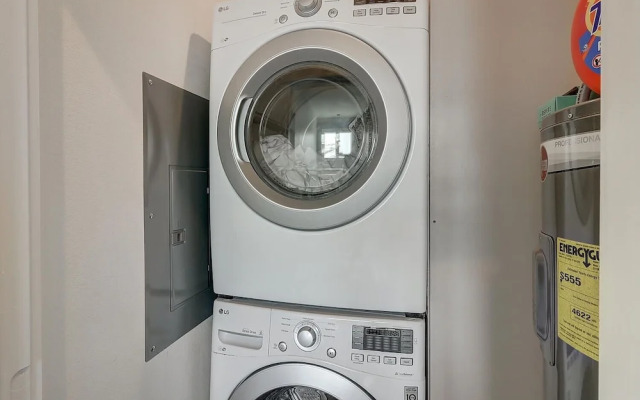 519wac 3 Bedroom Home by Redawning