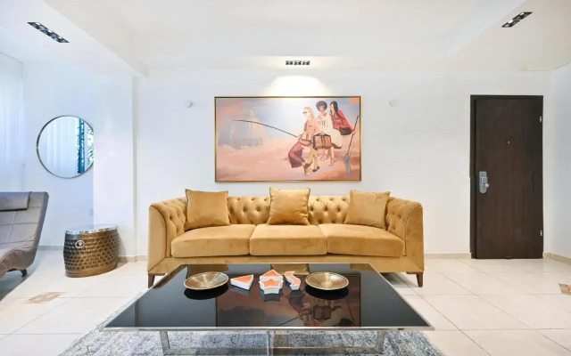 Pretty 2BR in Ben Gurion Blvd by HolyGuest
