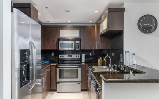 Fortune House Hotel Suites