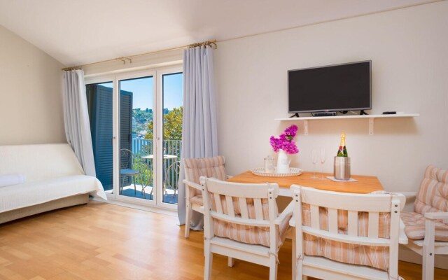 Nice Home in Lopud With 4 Bedrooms and Wifi