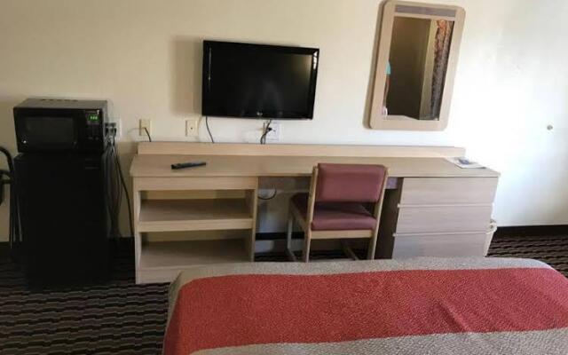 Motel 6 Cincinnati North