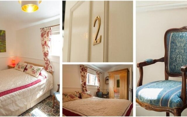 Abberley House Bed and Breakfast