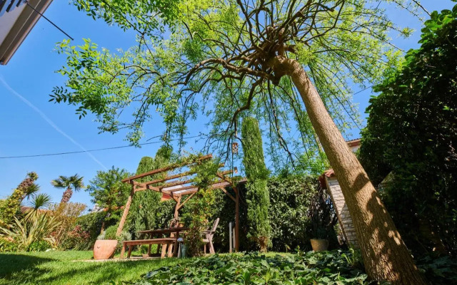 AvantGarden