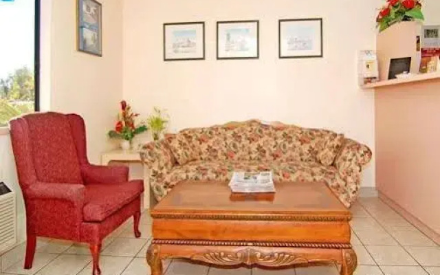 Rodeway Inn La Mesa