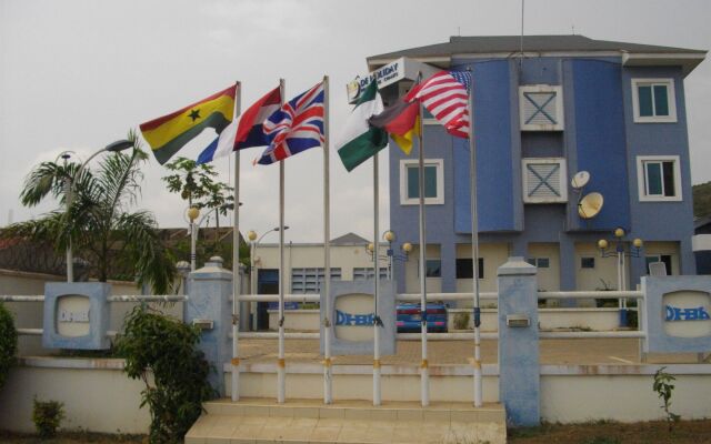 De Holiday Beach Hotel