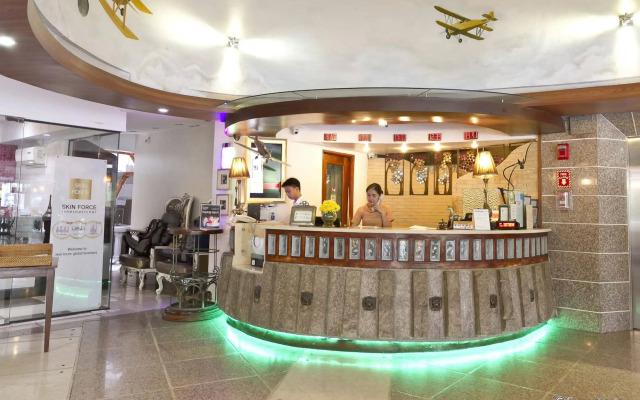 Wellcôme Hotel