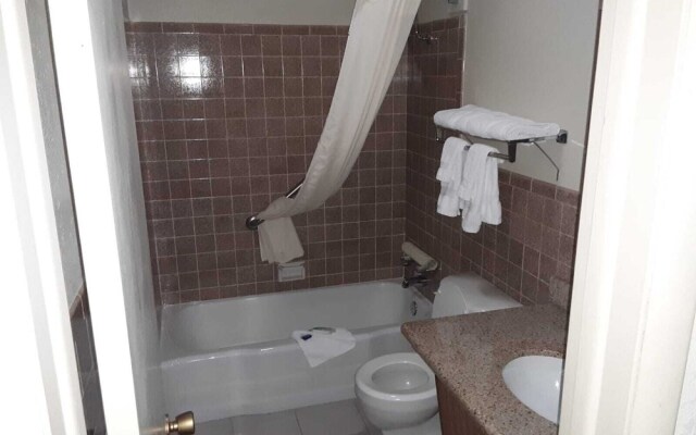 Eleven Boutique Hotel