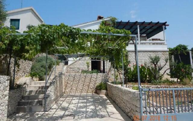 Apartment Miki - 25 m from the sea