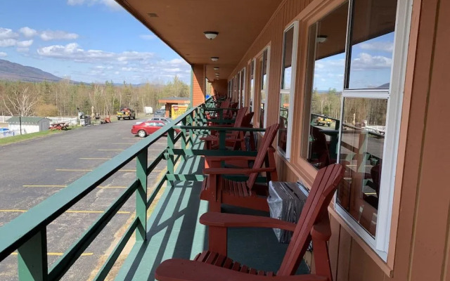 Ledge Rock at Whiteface