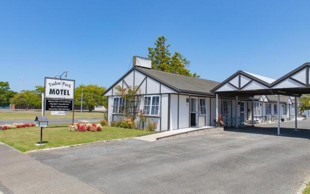 Tudor Park Motel