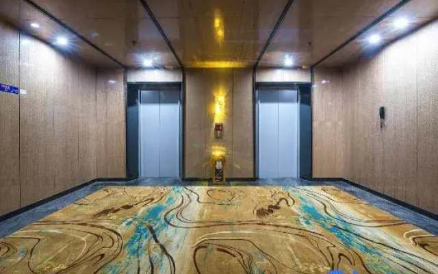 Hanting Hotel (Fuzhou South Railway Station)