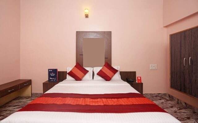 OYO 11555 Hotel Punjab