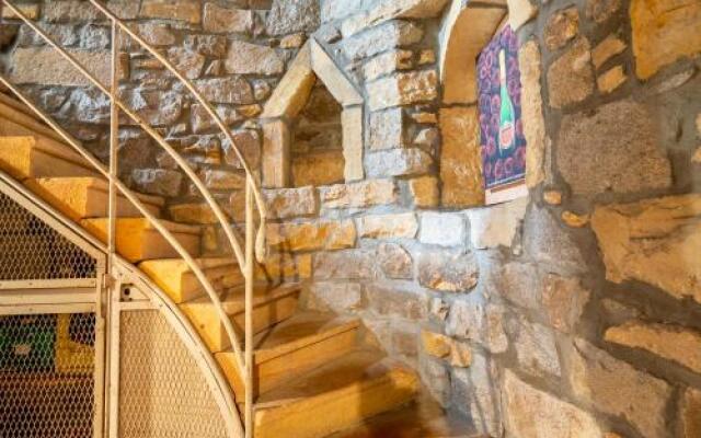 Aux Prisons de Montagny