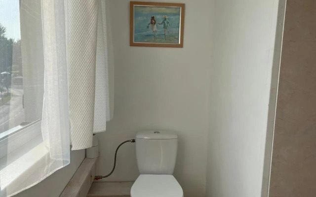 Topoliu 16 Guesthouse