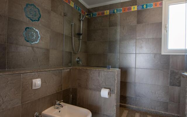 Vesta - Luxury Apt - 2Br - Golf (I)
