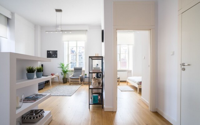 Old Town Heart VII - TheBarbican