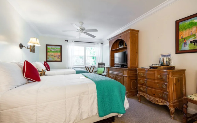 The Caribbean Court Boutique Hotel