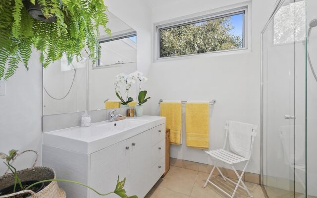 Bristlebird - Rejuvenate Stays