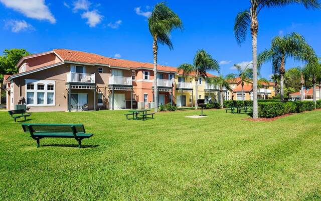 Lake Berkley Resort 967