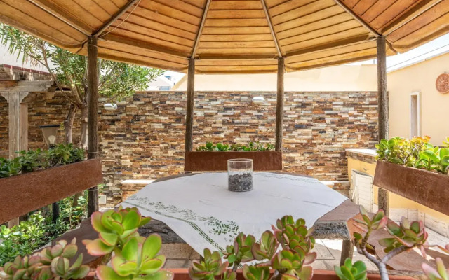 Villetta Ficarazzi by Wonderful Italy