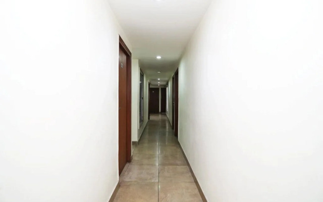OYO 1524 Hotel Vaani Continental